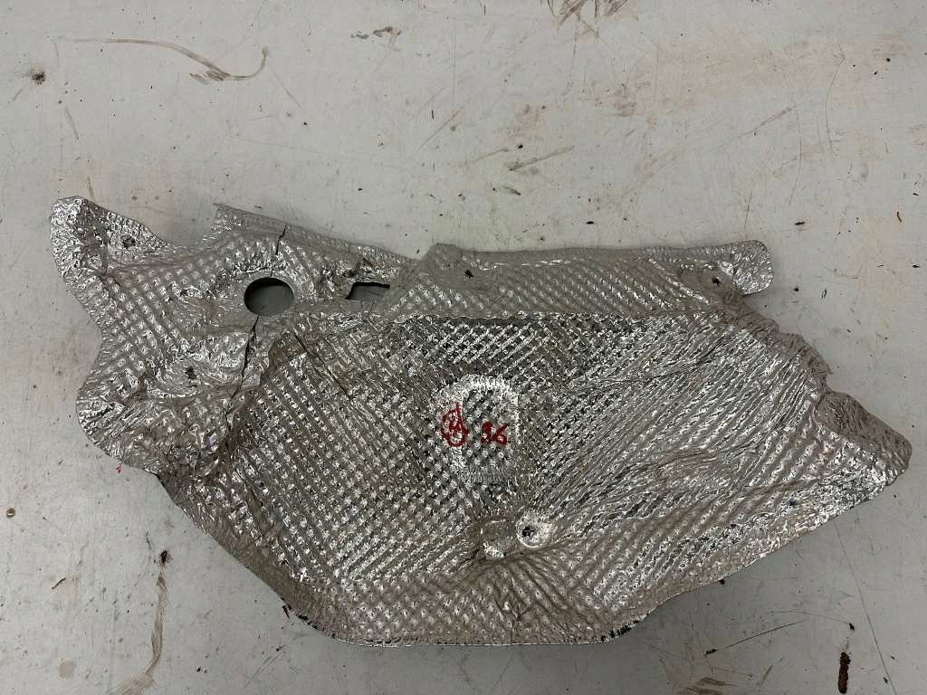 фото №1, Porsche macan 95b защита тепловая подвеска