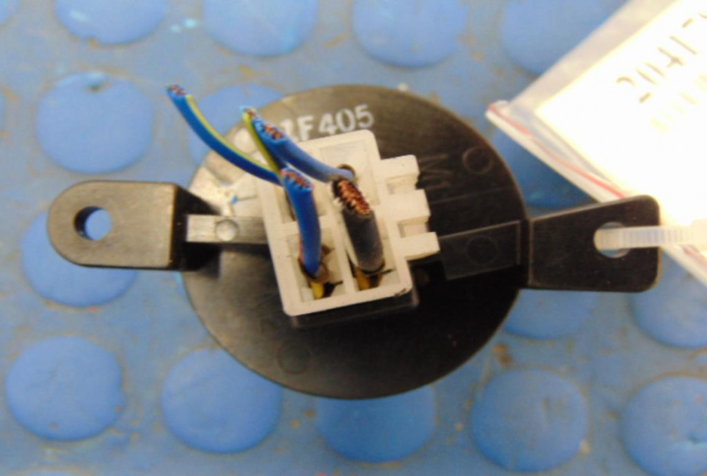 фото №2, Mazda rx-8 резистор