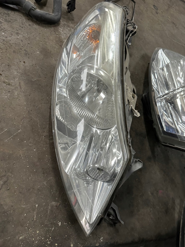 фото №1, Peugeot expert scudo лампа права передня 1401367980