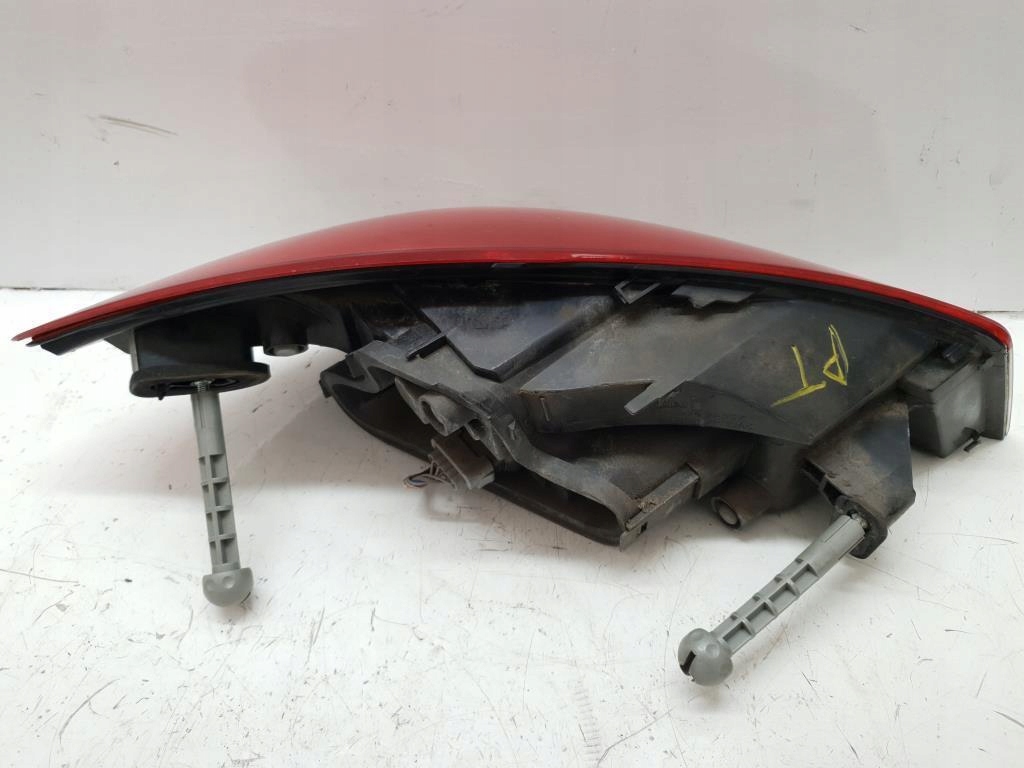 фото №4, Лампа права задня renault megane iii coupe