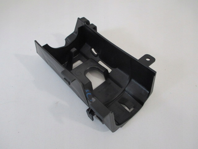 Купить Peugeot 307 sw кронштейн  бампера заднего левая новый 7414aj 9640538680