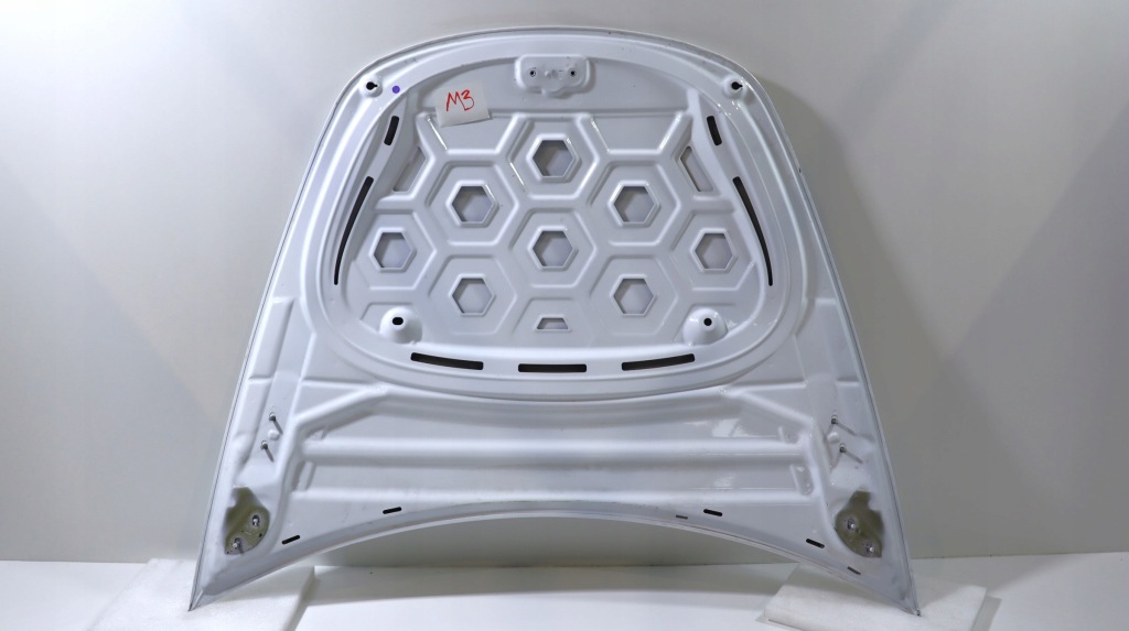 Tesla model 3 2017- капот крышка двигателя 1081390-11-c Доставка