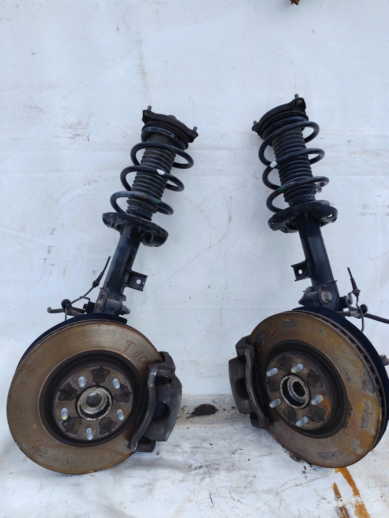 фото №1, Hyundai tucson iii lift поворотный кулак амортизатор правый левый