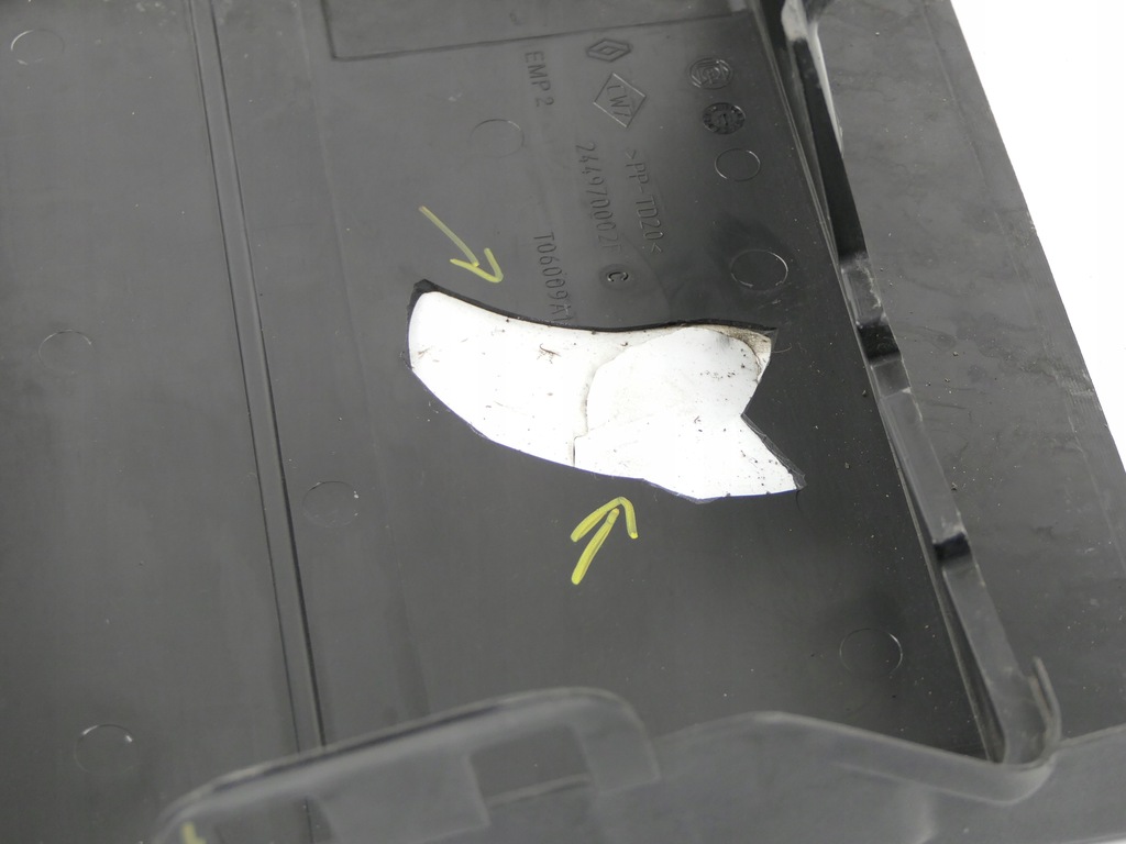 фото №10, Захист корпус верхній акумулятор пошкоджена renault megane iii 3 1.6 16v