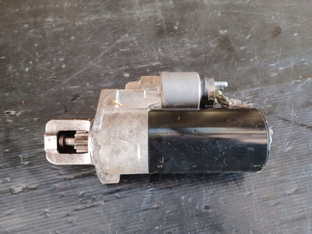 Стартер 05-10 mercedes 3.0 cdi a9069061100 Оригінал