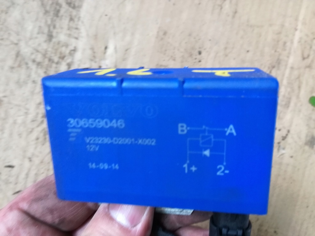 фото №1, Volvo v40 ii 2012 - 2019 rok реле 30659046