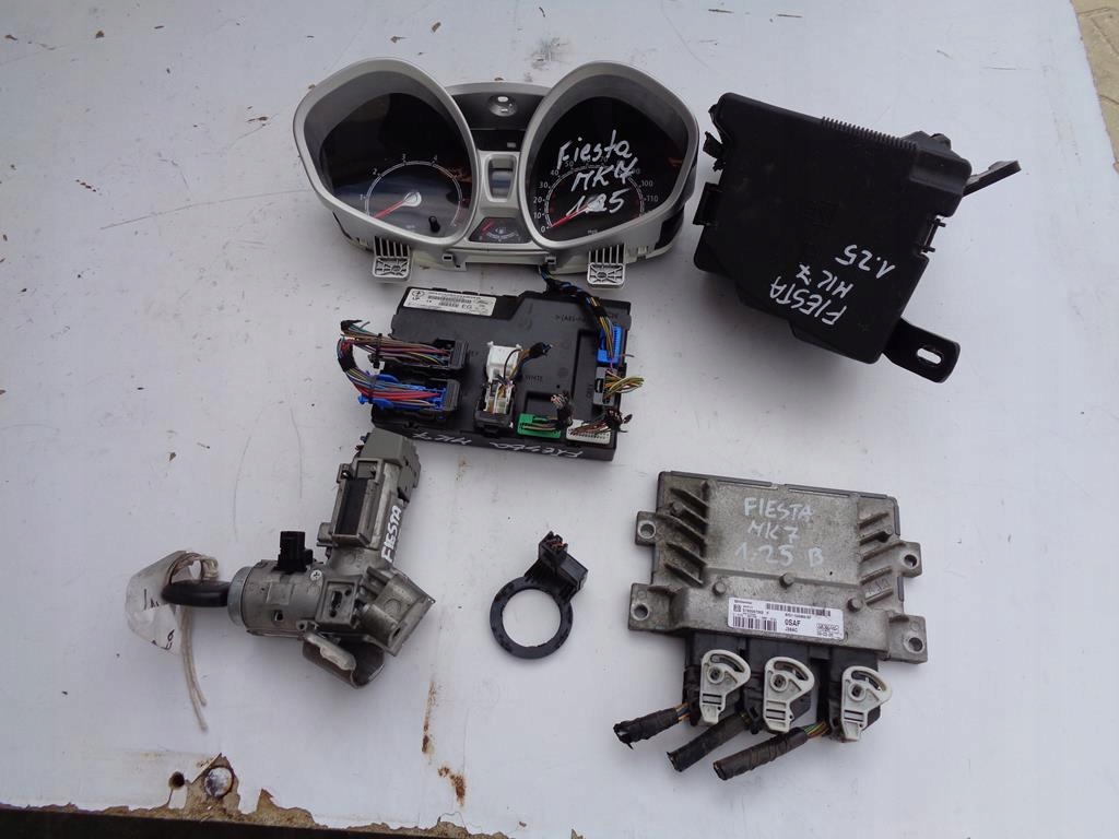 фото №1, Бортовий комп'ютер двигуна ford fiesta mk7 1.25 16v