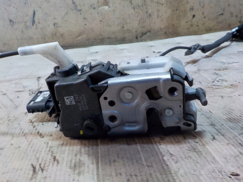 фото №5, Peugeot 3008 1.6b підйомник скло правий задня