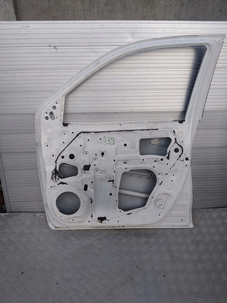 фото №9, 66/110/112/130/139 toyota hilux двері праве 201