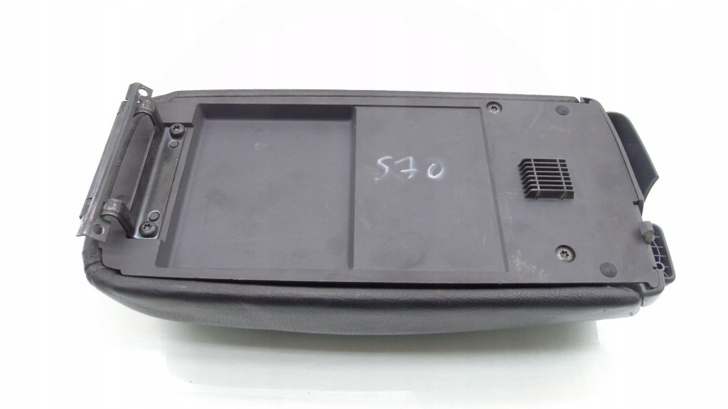 фото №6, Подлокотник туннель подстаканник volvo s70 v70 i