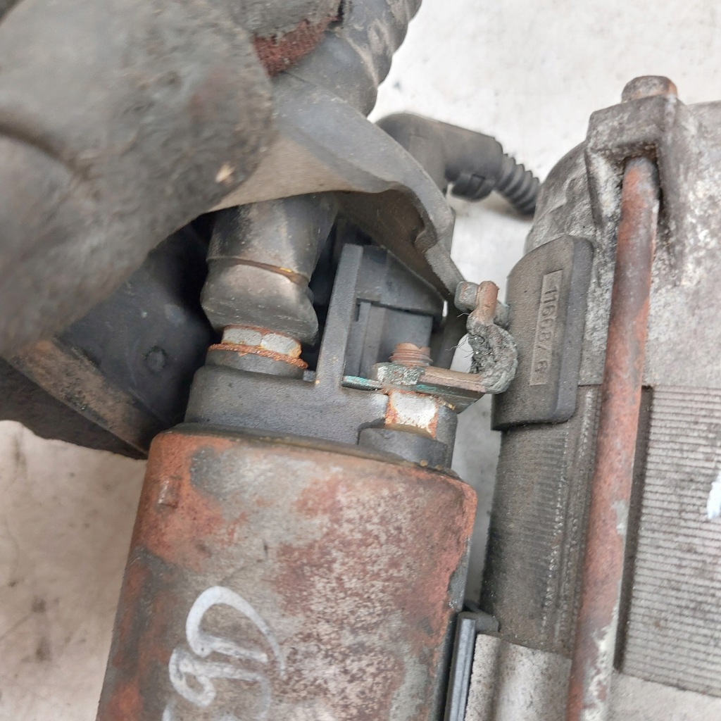 фото №11, Skoda superb ii 2 2,0tdi 170km стартер valeo