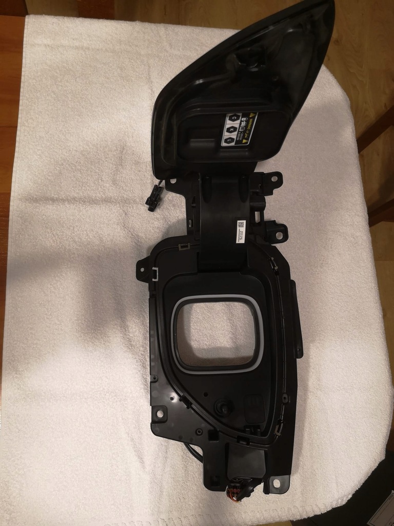 фото №10, Кришка роз'єм заряджання hyundai kona electric lift 20- ідеальний стан