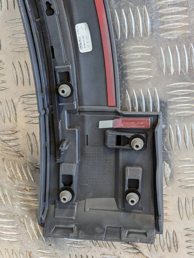 фото №9, Audi q5 80a 2017-2024 молдинг крила перед передня права