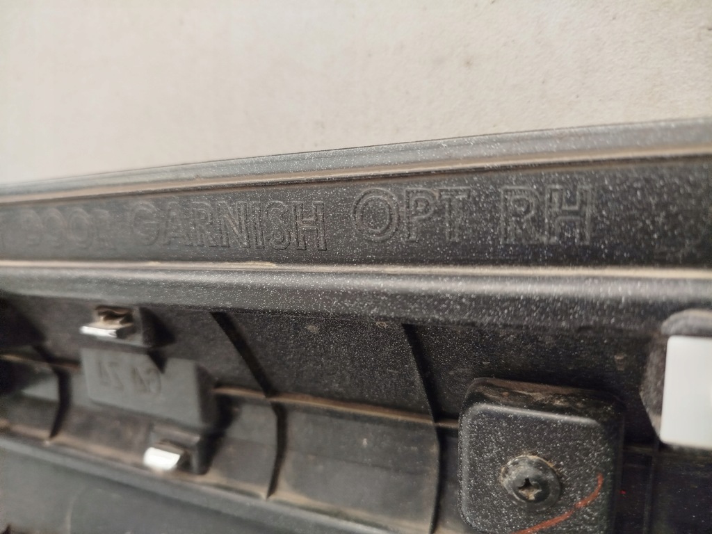 Hyunday santa fe 19-22 iv 4 молдинг двері правий перед Київ