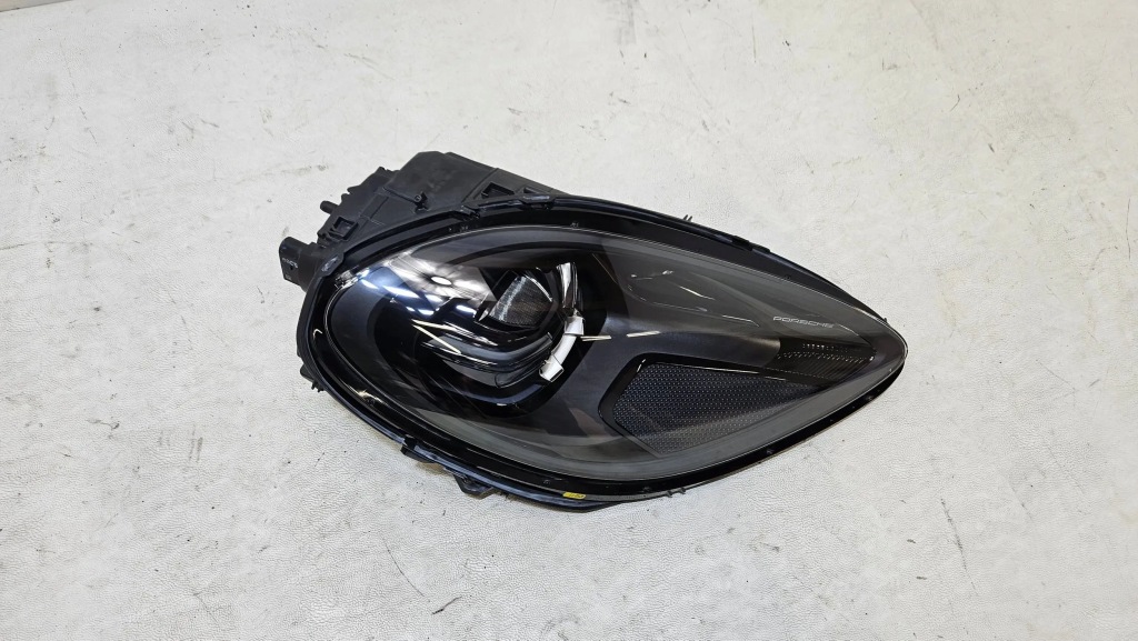 Фара перед передня правий porsche macan 95b рестайлінг  full led gts 95b941010ah Київ