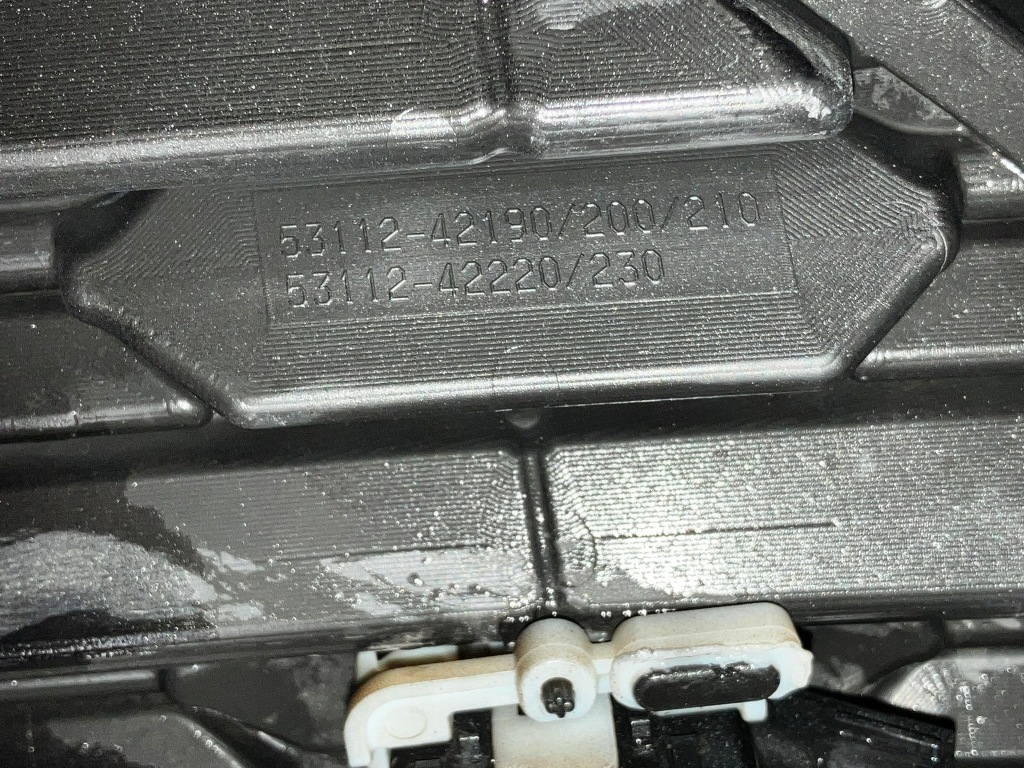 фото №14, Rav4 v решётка радиатора решётка радиатора с pdc czarna