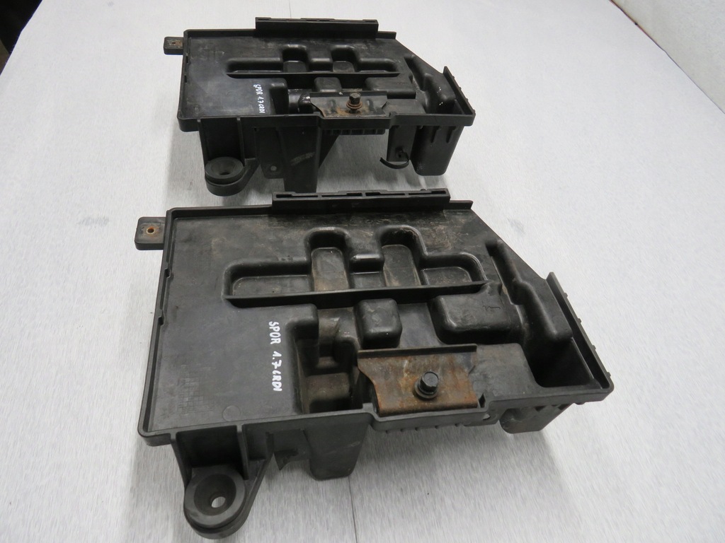 фото №8, Kia sportage iii hyundai ix35 2.0 1.7 crdi основание аккумулятор