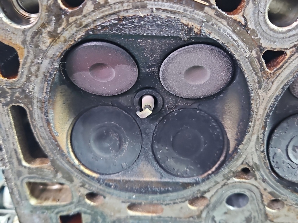 Головка opel astra iv j a16xer 55559340 1.6 16v 116km Київ