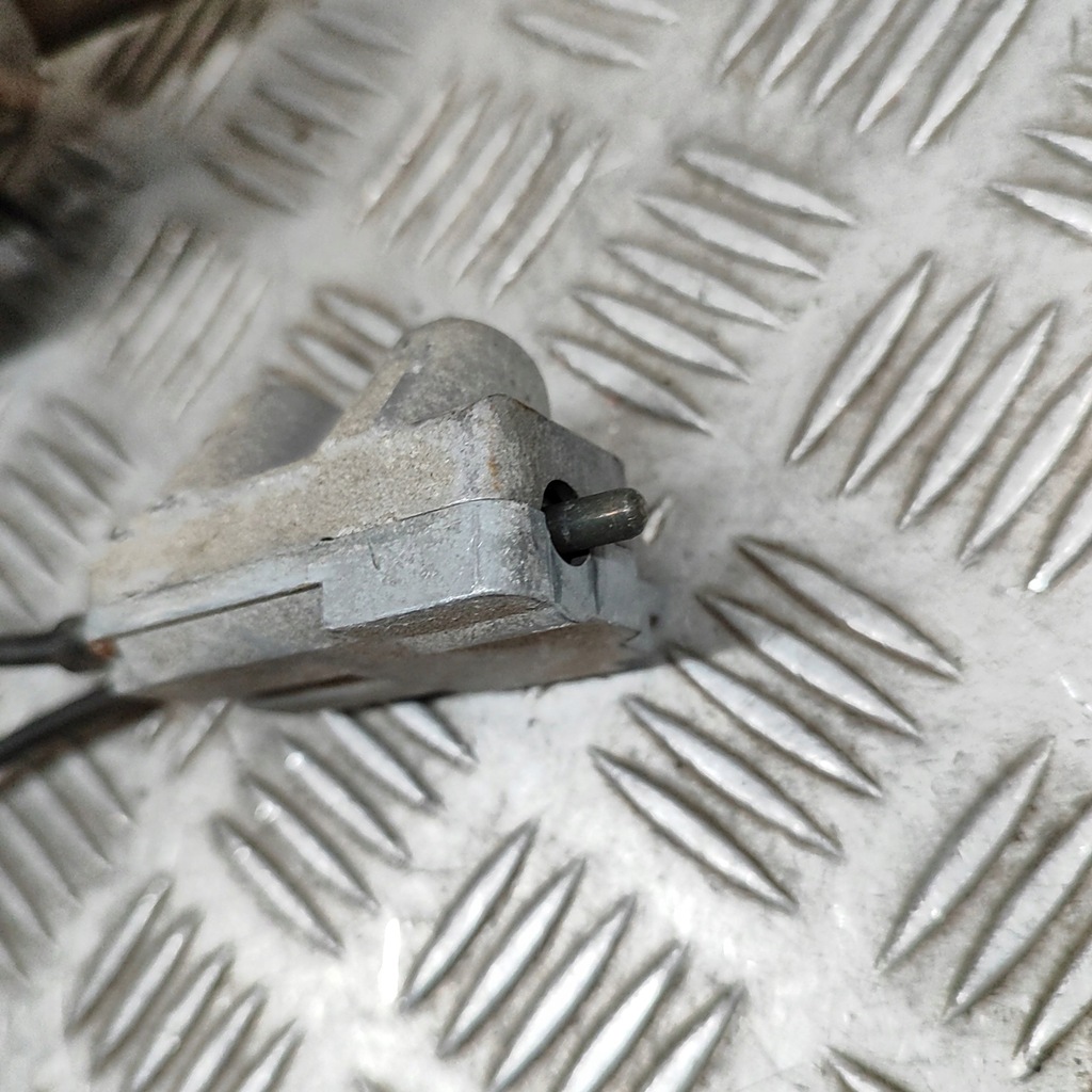 фото №8, Toyota hiace h50, h60, h70 2001 часть механический системы рулевой