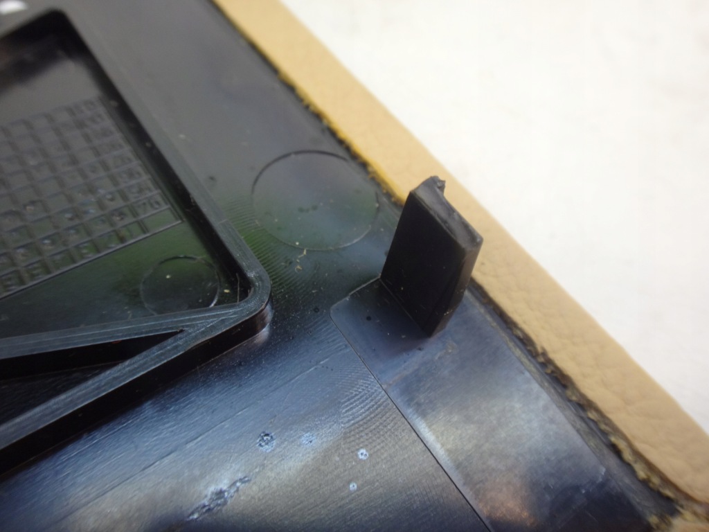 фото №6, Обивка заглушка приборная панель панели туннель среднего bmw e38 бежевый europa