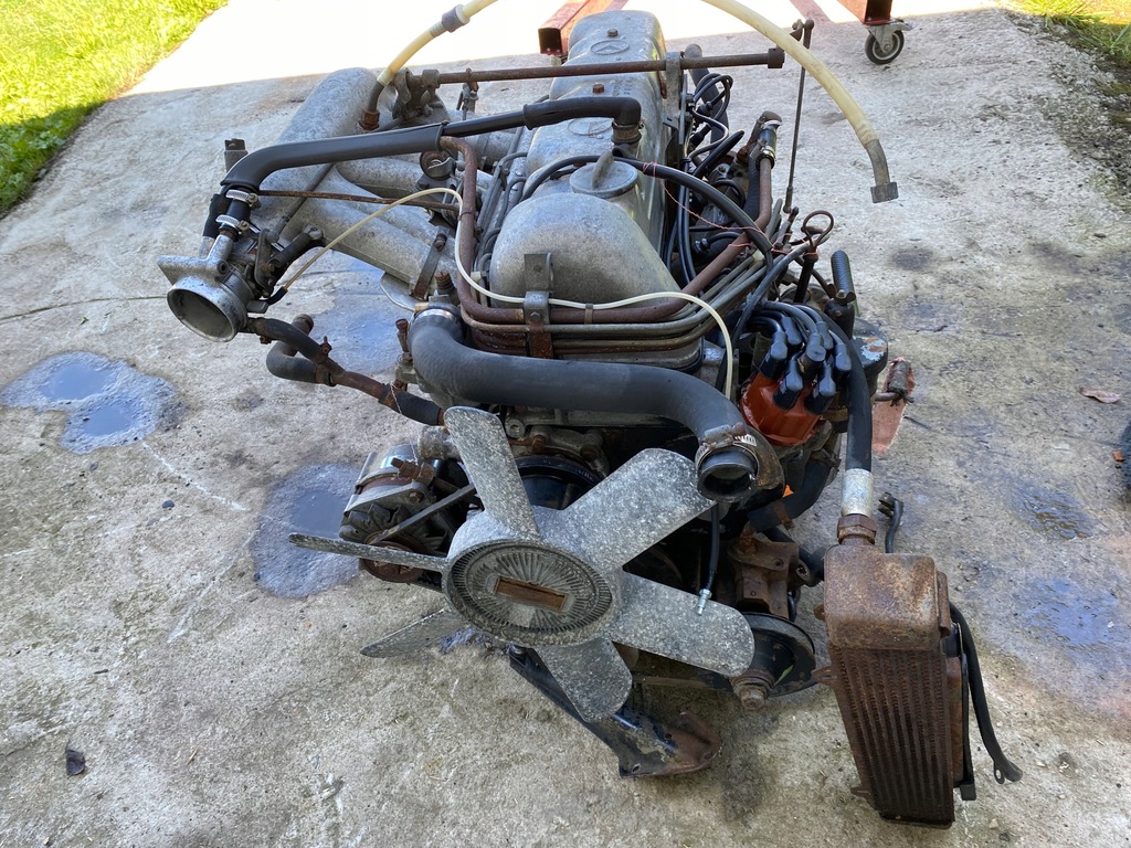 фото №7, Двигатель mercedes 2.8 m130 w108 w109 pagoda w111 w112 w113 film