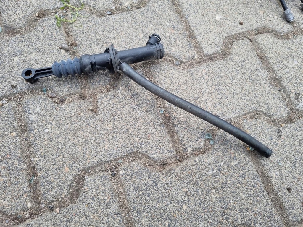 Купить Помпа сцепления kangoo iii 1.5 dci 306106472r