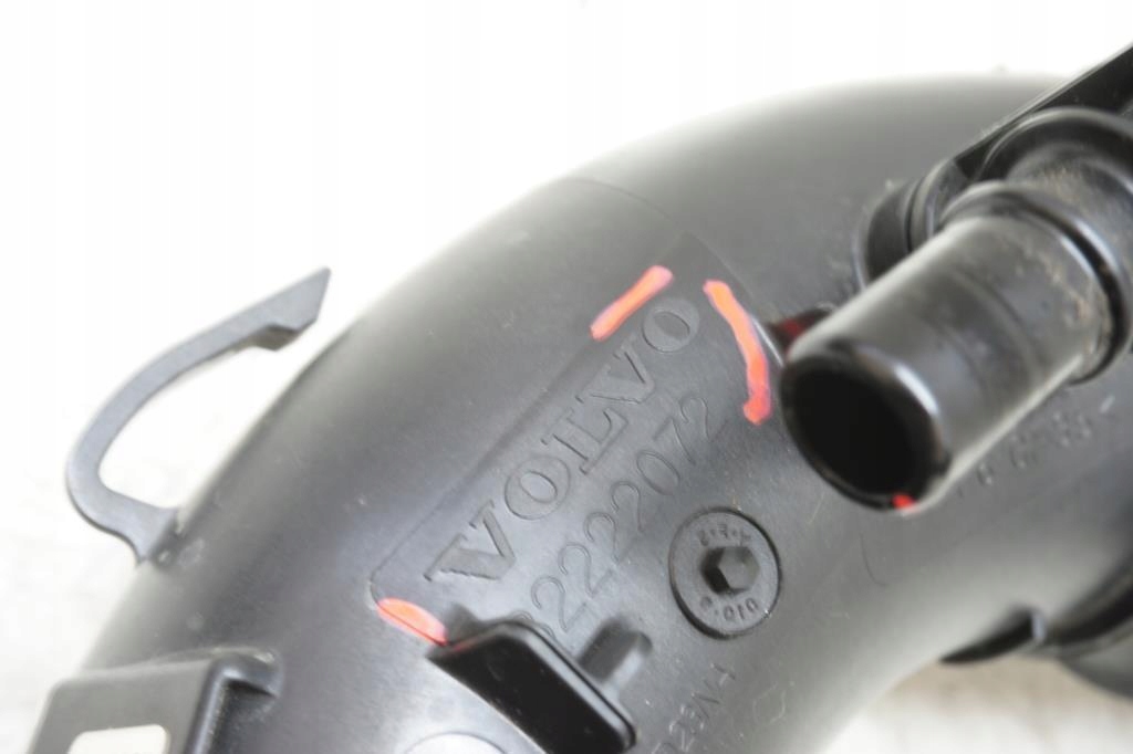 фото №6, Труба повітрозабірник шланг повітря volvo xc60 ii t5 b4