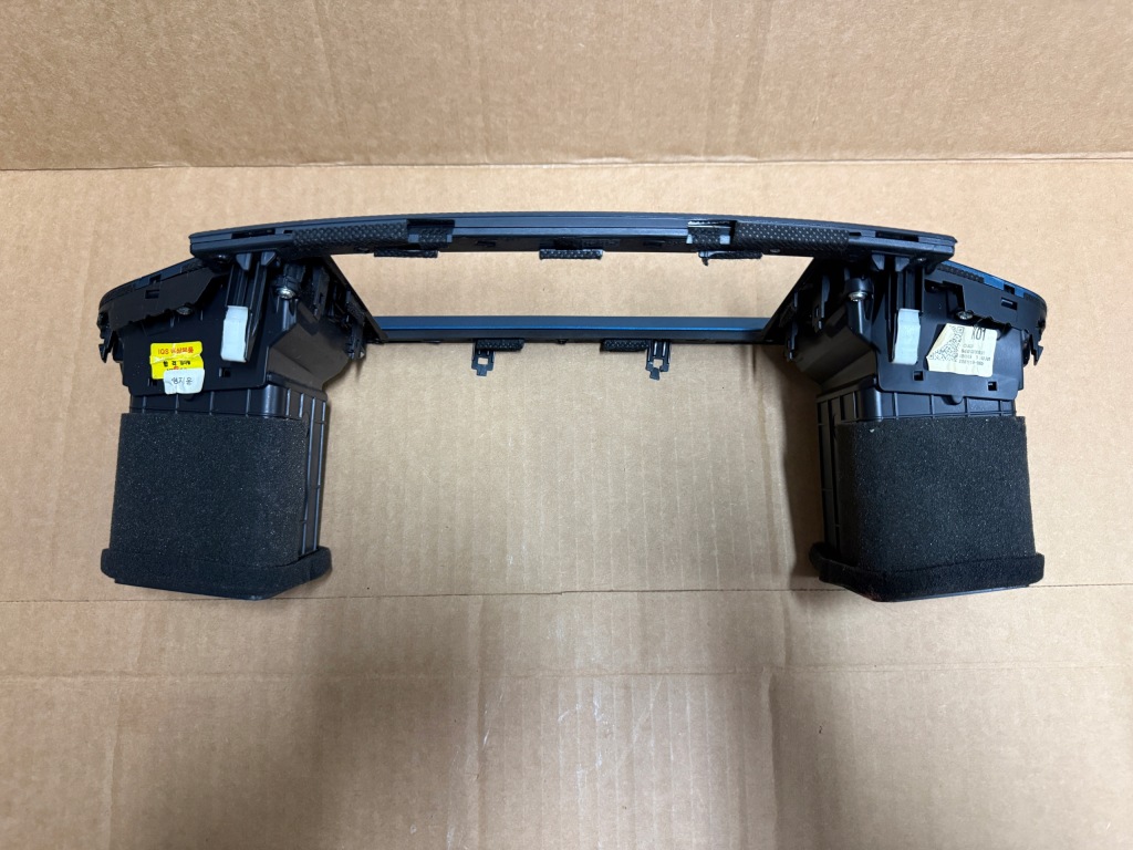 фото №3, Hyundai ioniq решітка середня рамка консолі радіо повітропровід впуск дифузор