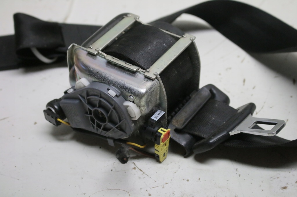 фото №5, Ремені безпеки audi a3 8p cabrio