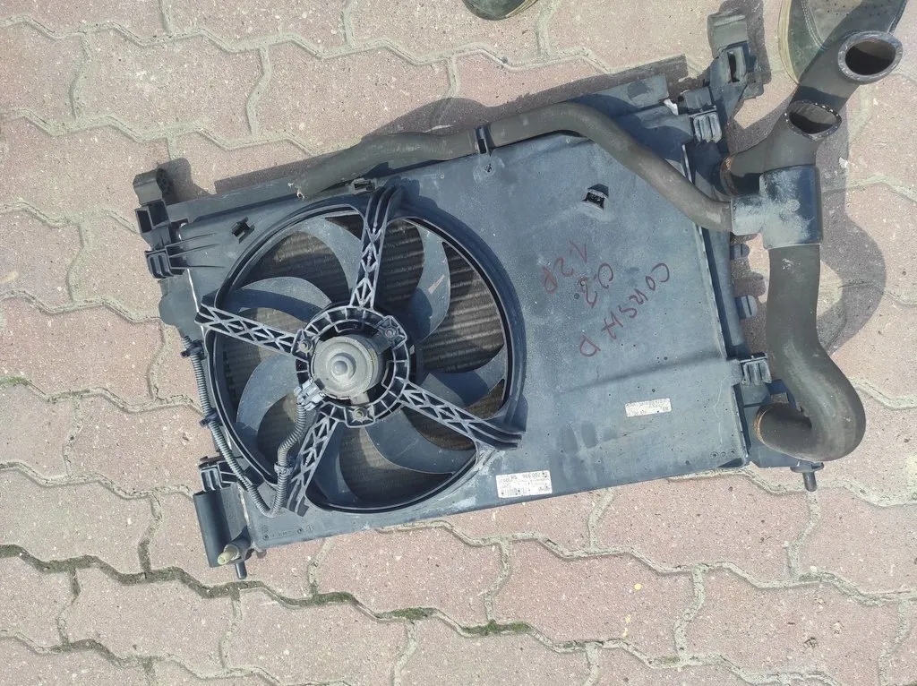 фото №1, Opel corsa d 2012 радиатор wody