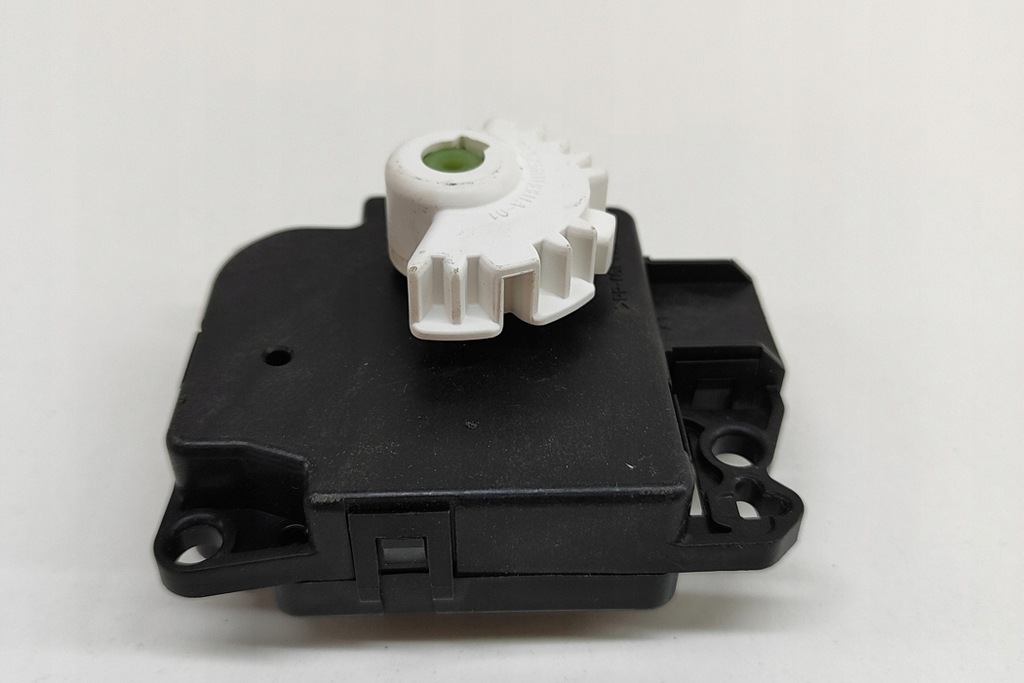 фото №5, Привод двигателя крышки отопления салона ford puma h1bh-19e616-aa 2020 221