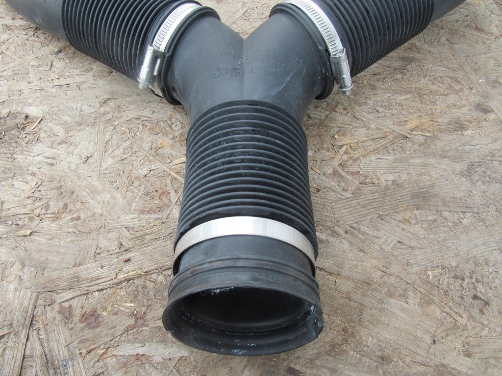 фото №4, Porsche panamera 970 труба тройник повітрозабірник повітря