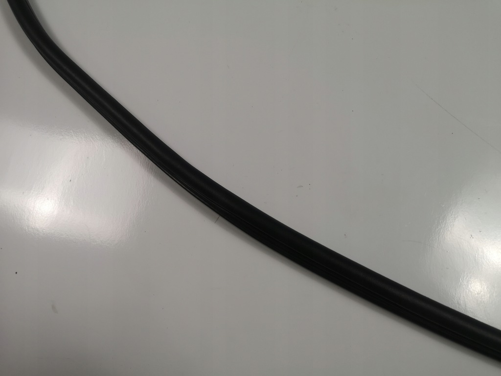 фото №5, Прокладка дверь левая правая ford mustang 2010-2014