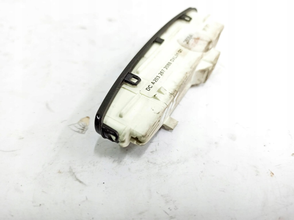 фото №9, Mercedes-benz c w203 2004 панелі керування, перемикачі