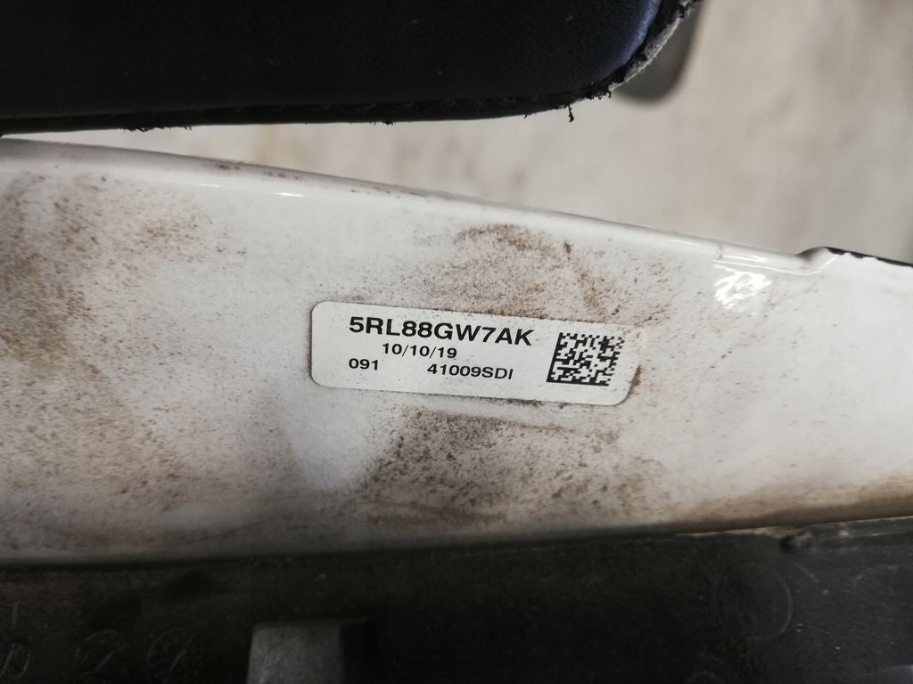 фото №7, Chrysler pacifica накладка задний крышки освещение крышка багажника 2020 usa pas задний