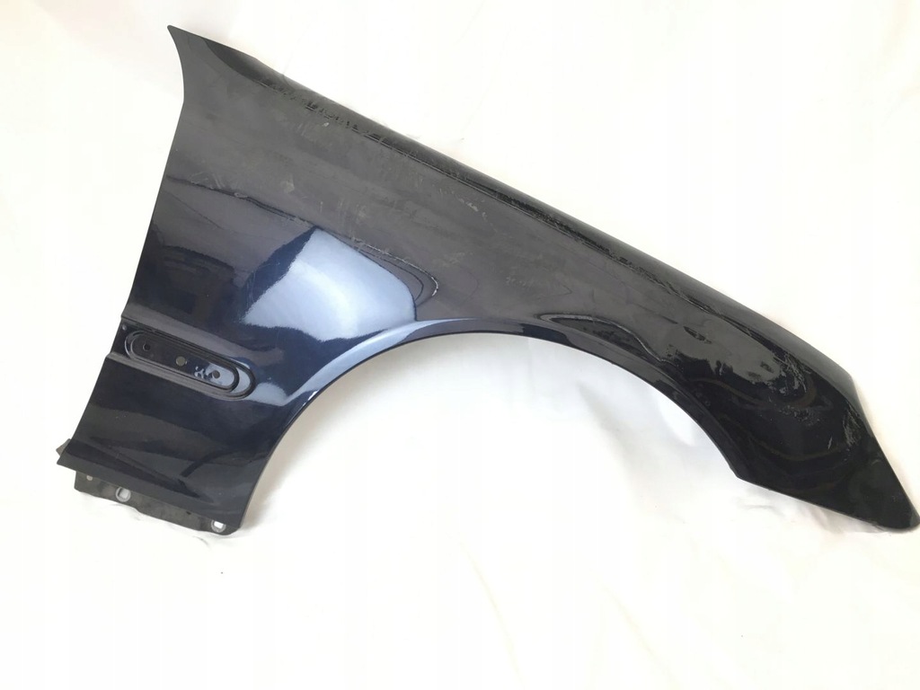 фото №1, Mercedes w203 00-07 крила перед правий