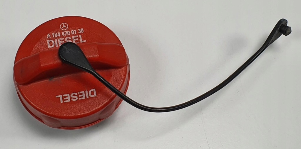 Купить Крышка заливной топлива mercedes ml w164 a1644700130