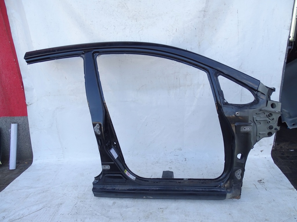 фото №1, Поріг правий блок двигуна перед toyota auris i e15