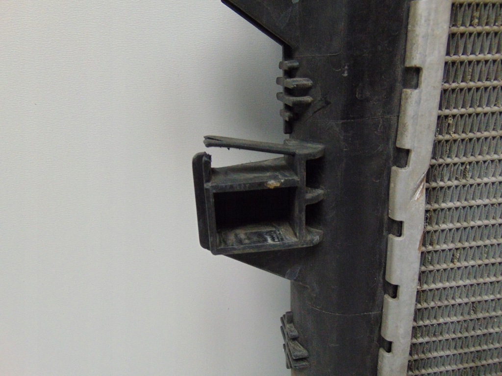 фото №9, Радіатор wody vw golf audi a3 q3 skoda superb 5q0121251hn