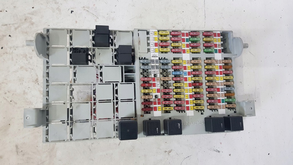 фото №1, Коробка панель запобіжників scania r 2096304