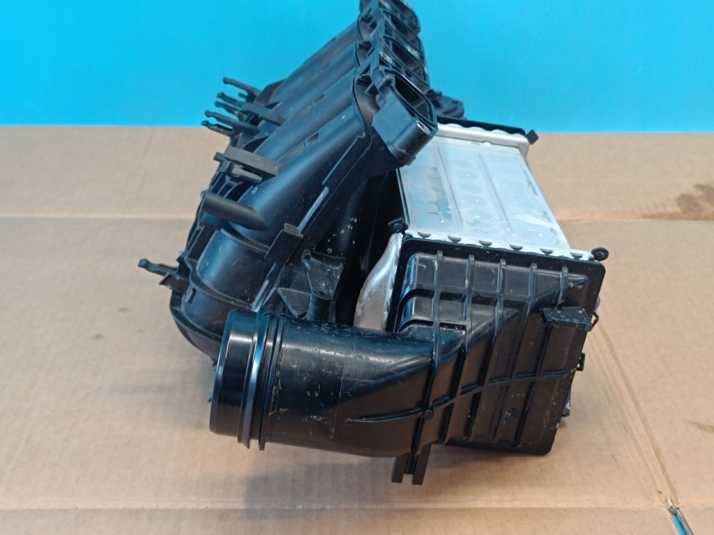 фото №8, Vw t-roc lift 1.5 tsi 110kw 2025 r колектор всмоктуючий радіатор 05e129709s