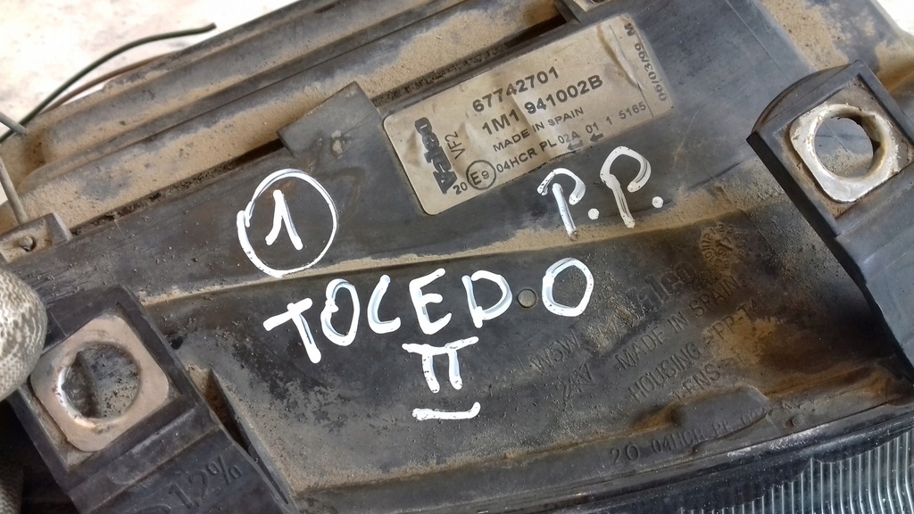 фото №7, Лампа правый перед передняя 67742701 seat toledo ii leon i 98-05