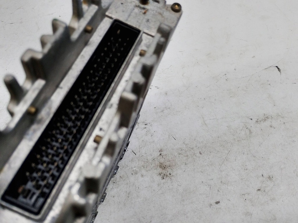 фото №5, Volkswagen бортовий комп'ютер блок керування двигуна 074906021l europa