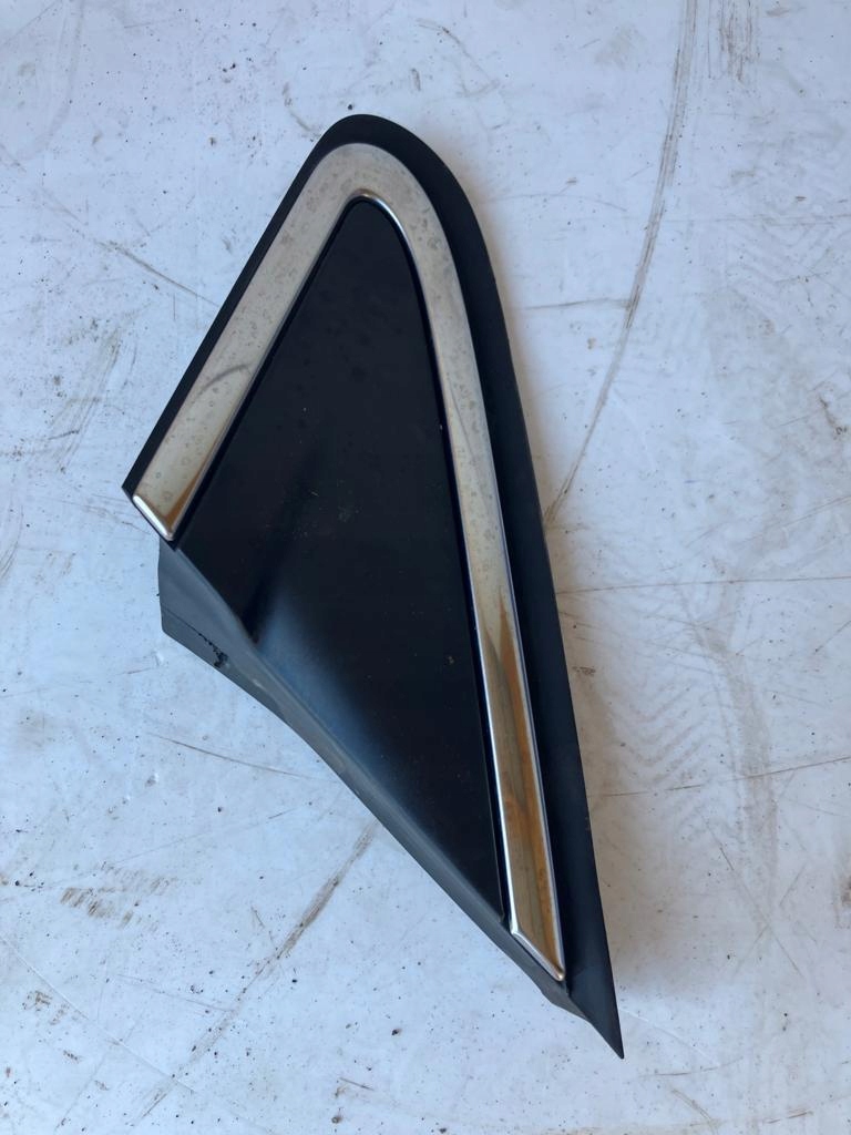 фото №1, Треугольник крыла левый перед peugeot 208 хром