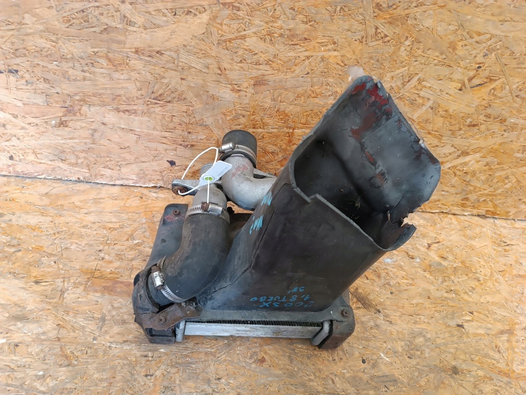 Интеркулер радиатор nissan 200sx 1.8 turbo 62684-35f00 18x21cm Киев