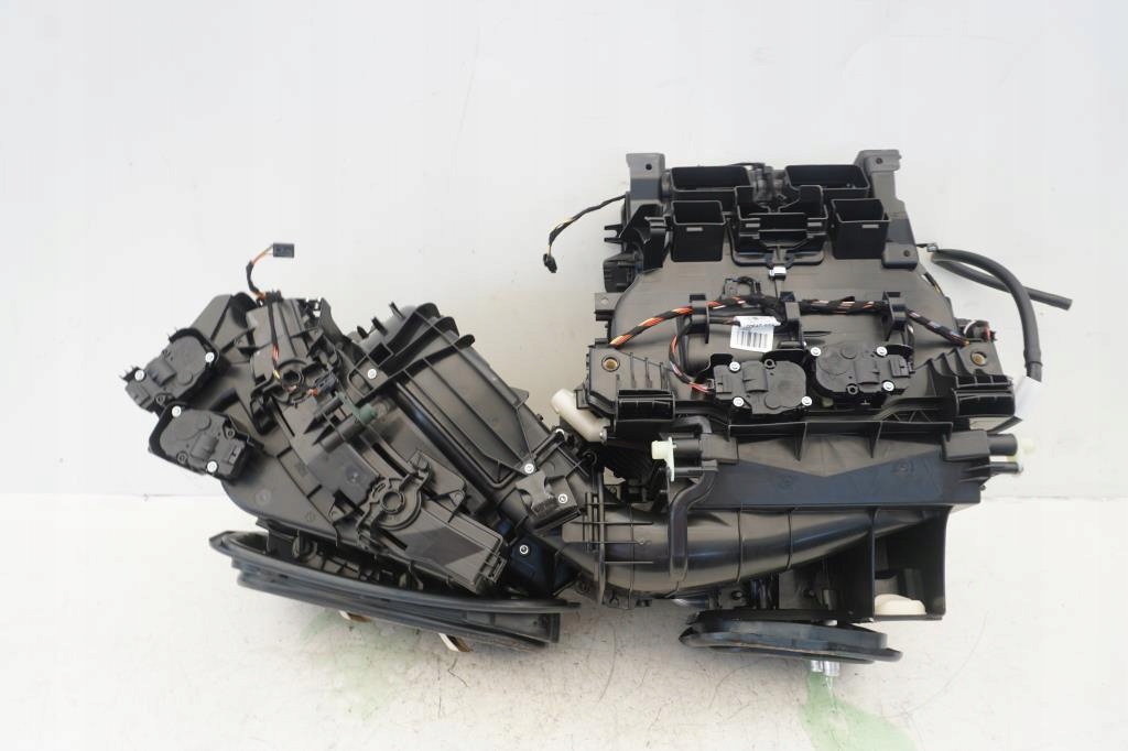 фото №7, Обігрівач wody корпус volvo xc60 ii b4