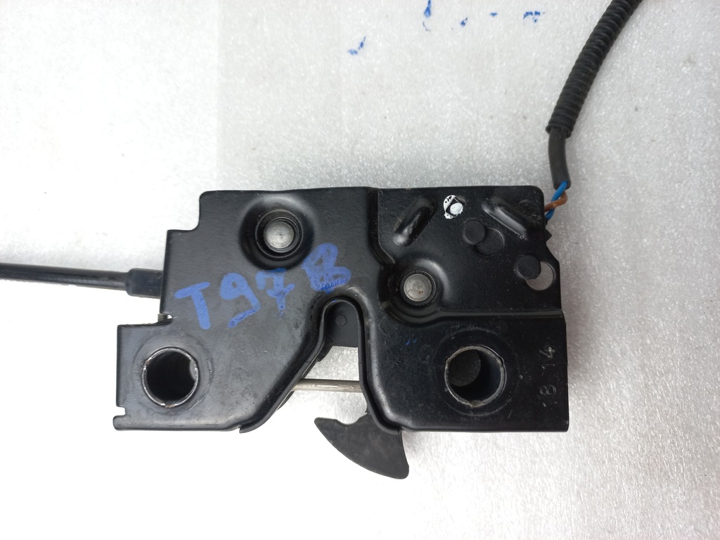 фото №7, Volkswagen caddy трос замка кришки двигуна