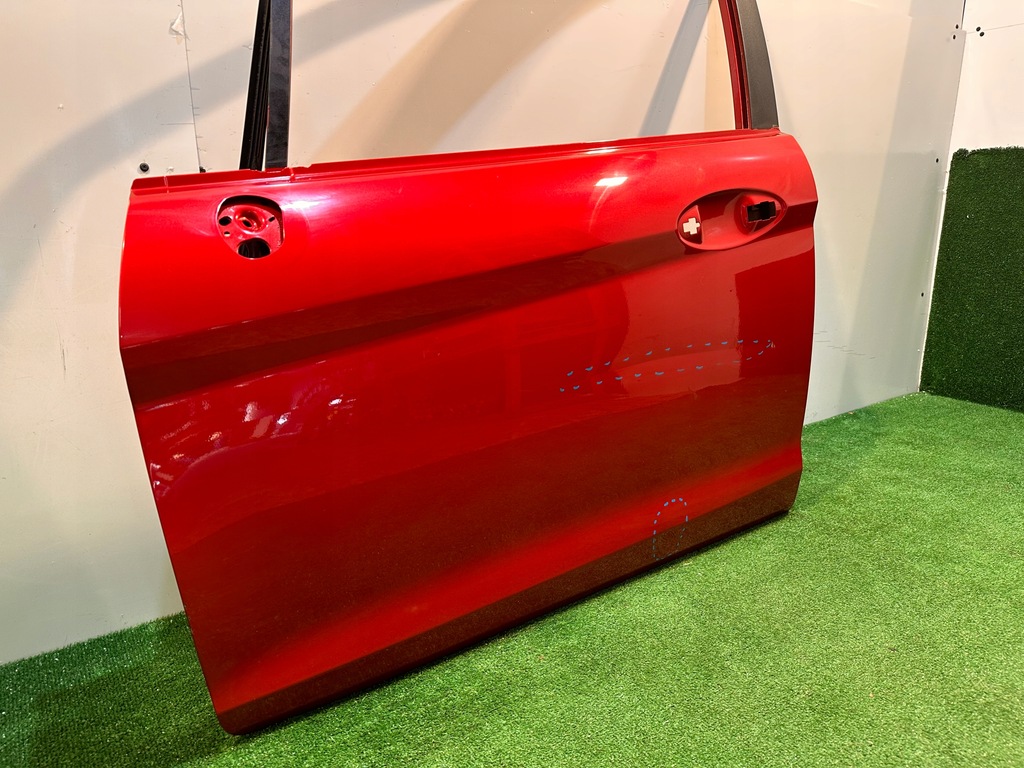 фото №5, Ford fiesta mk7 дверь левый перед передние левая 5d