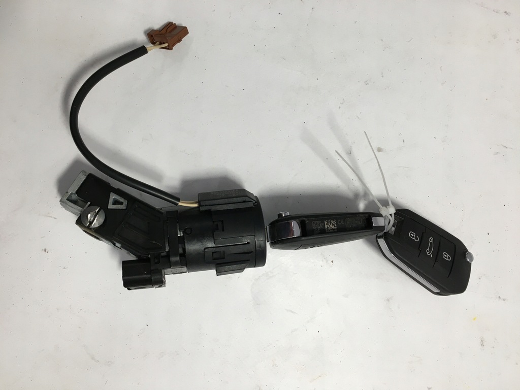 фото №1, Замок зажигания kluczk pilot c4 cactus 18- lift