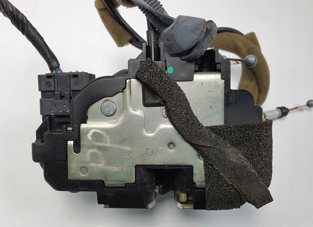 фото №2, Замок дверь правый перед renault koleos i europa